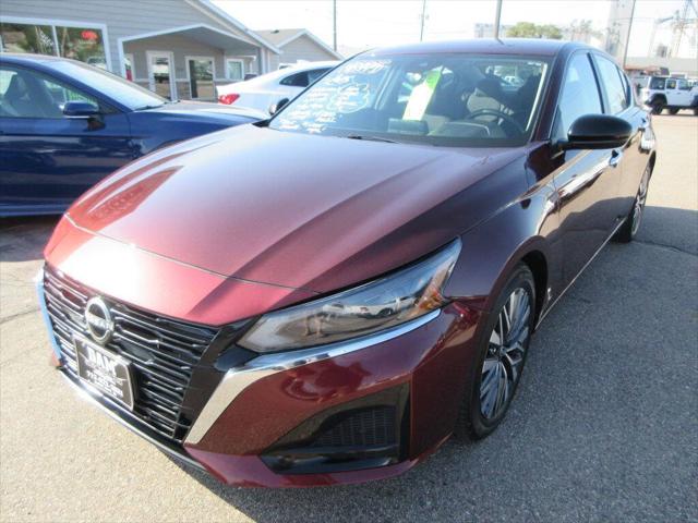 2025 Nissan Altima SV FWD for sale in Sioux City, IA