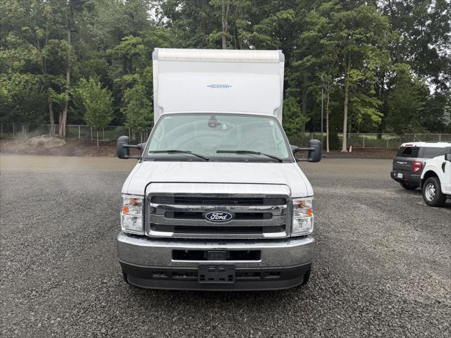 2027 Ford E-350 Cutaway Box Dry Freight for sale in Nanuet, NY