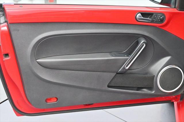2012 Volkswagen Beetle 2.5L