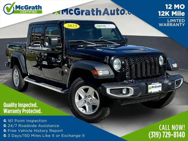 2023 Jeep Gladiator Sport S for sale in Davenport, IA