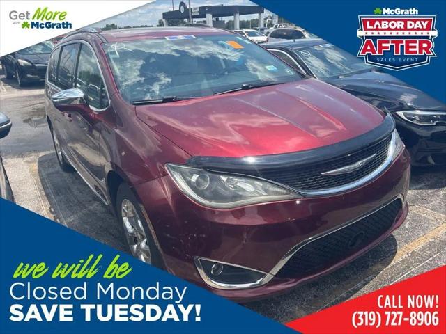 2017 Chrysler Pacifica Limited for sale in Davenport, IA