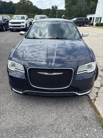 2015 Chrysler 300 Limited for sale in Livingston, TN