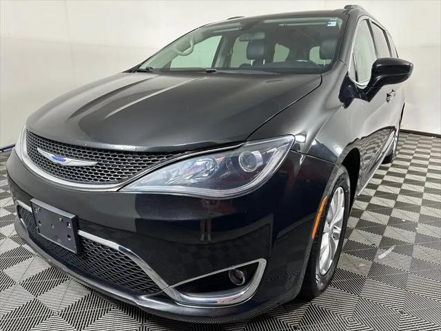 2018 Chrysler Pacifica Touring L for sale in Alliance, OH