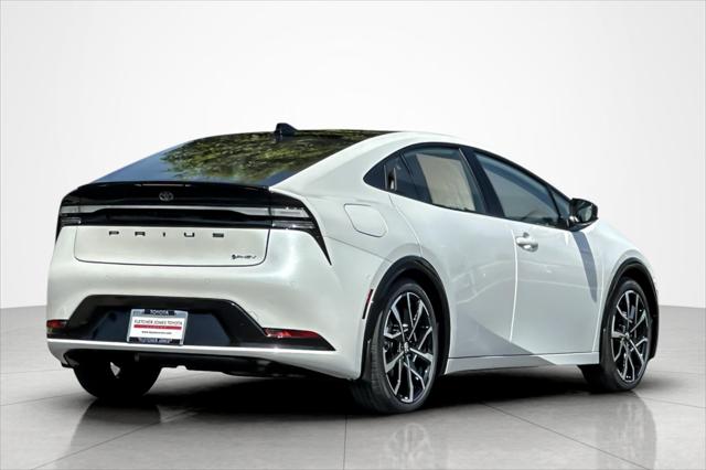 2027 Toyota Prius Plug-In XSE Premium