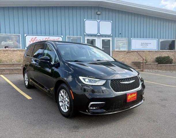 2024 Chrysler Pacifica Touring L for sale in Rogers, MN