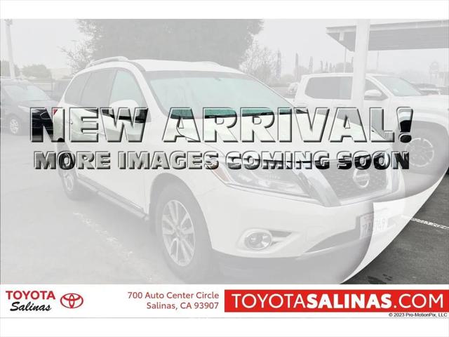2015 Nissan Pathfinder SL for sale in Salinas, CA