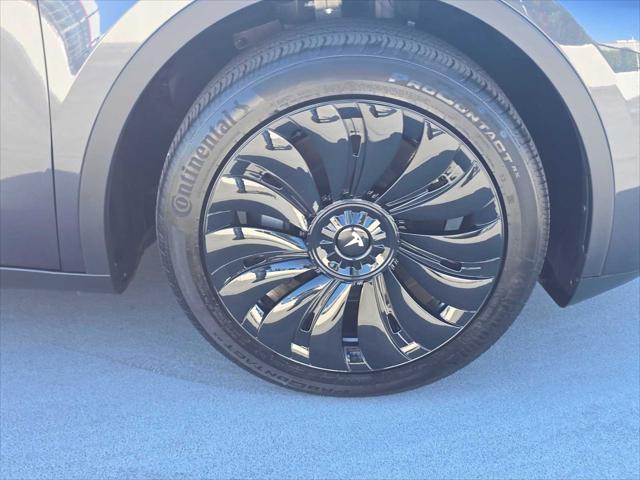 2025 Tesla Model Y Long Range Dual Motor Rear-Wheel Drive