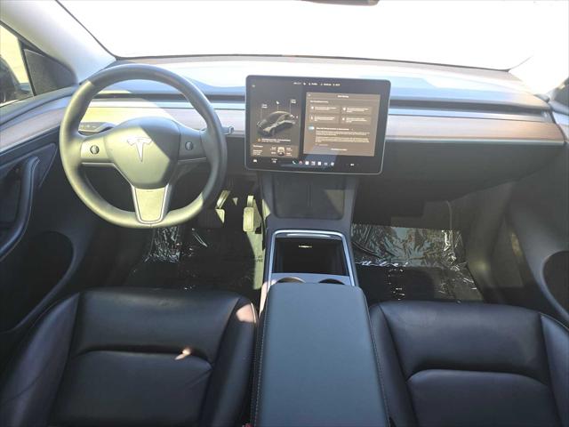 2025 Tesla Model Y Long Range Dual Motor Rear-Wheel Drive