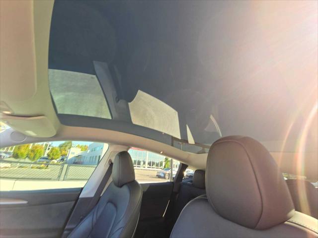 2025 Tesla Model Y Long Range Dual Motor Rear-Wheel Drive