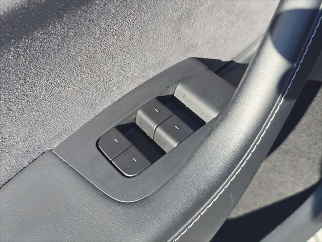 2025 Tesla Model Y Long Range Dual Motor Rear-Wheel Drive