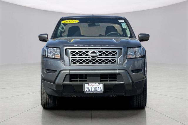 2024 Nissan Frontier Crew Cab SV 4x2