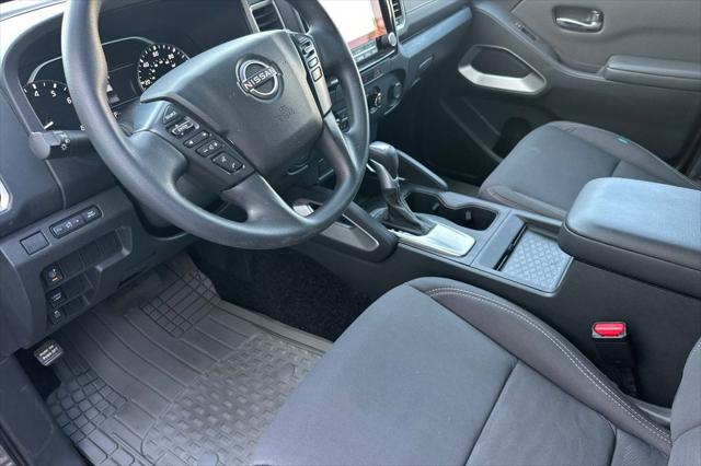 2024 Nissan Frontier Crew Cab SV 4x2