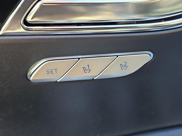 2025 Genesis GV80 2.5T Standard AWD