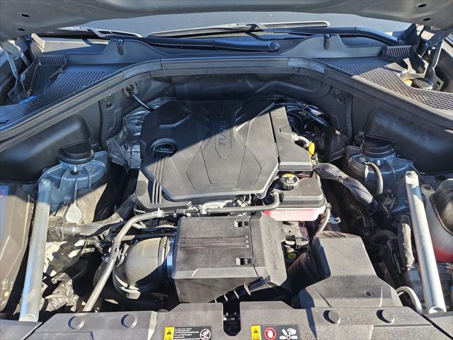 2025 Genesis GV80 2.5T Standard AWD