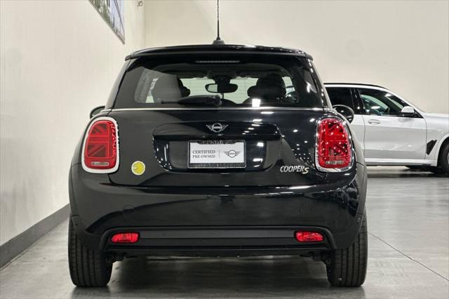 2024 MINI SE Hardtop Cooper