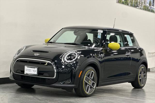 2024 MINI SE Hardtop Cooper