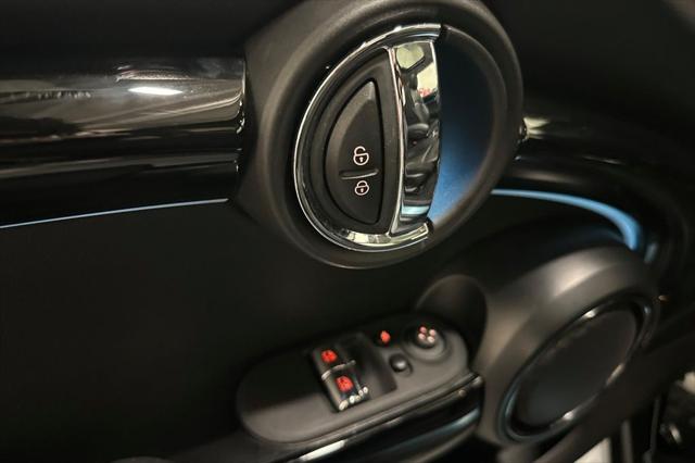 2024 MINI SE Hardtop Cooper