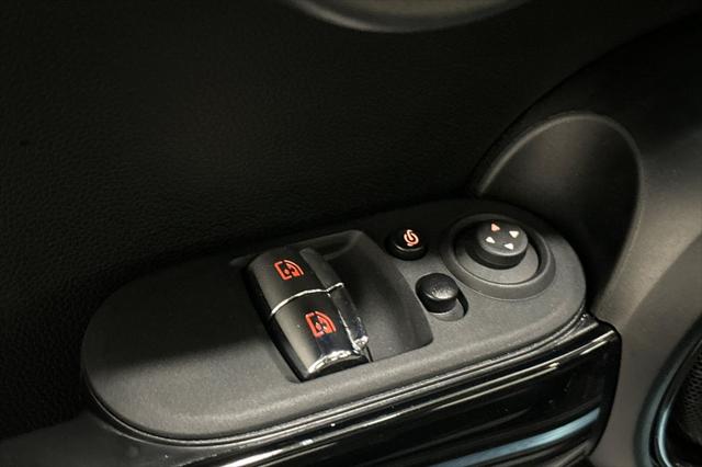2024 MINI SE Hardtop Cooper