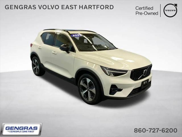 2023 Volvo XC40 B5 Plus Dark Theme for sale in East Hartford, CT