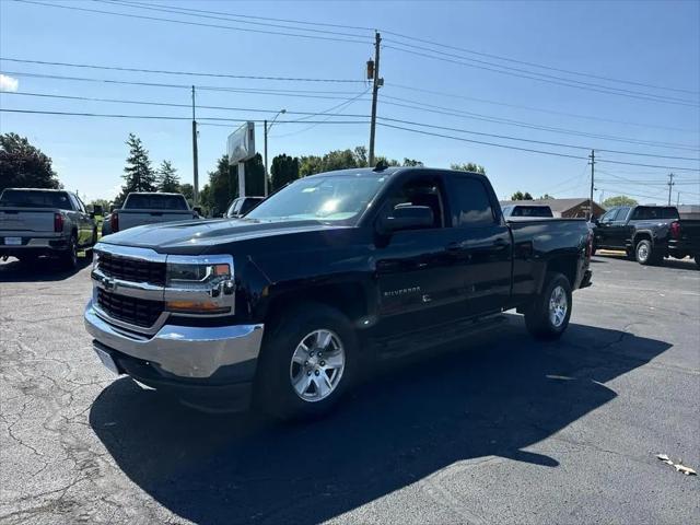 2017 Chevrolet Silverado 1500 LT for sale in London, OH