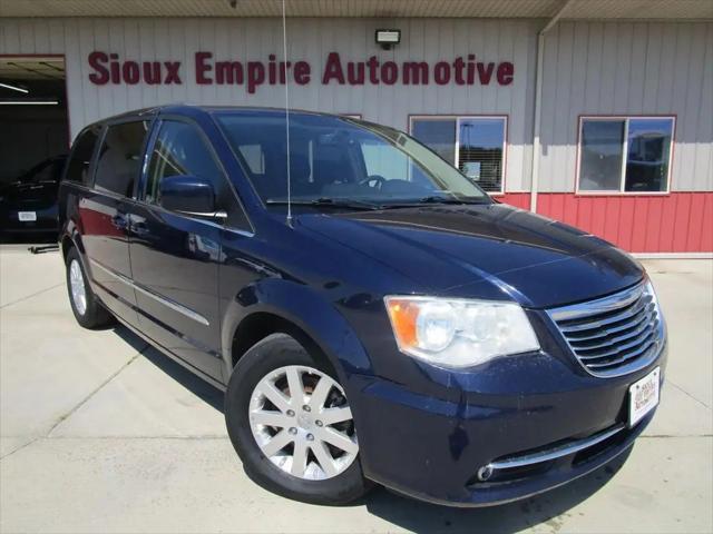 2014 Chrysler Town & Country Touring for sale in Tea, SD