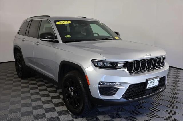 2025 Jeep Grand Cherokee Limited 4x4 for sale in Johnston, RI