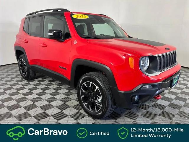 2023 Jeep Renegade Trailhawk 4x4 for sale in Waterloo, IA