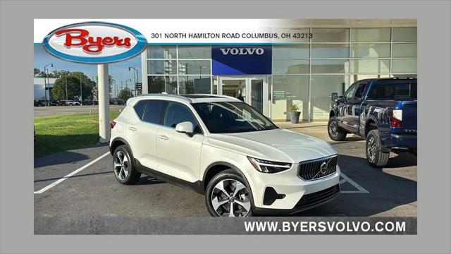 2025 Volvo XC40 B5 Core Bright Theme for sale in Columbus, OH