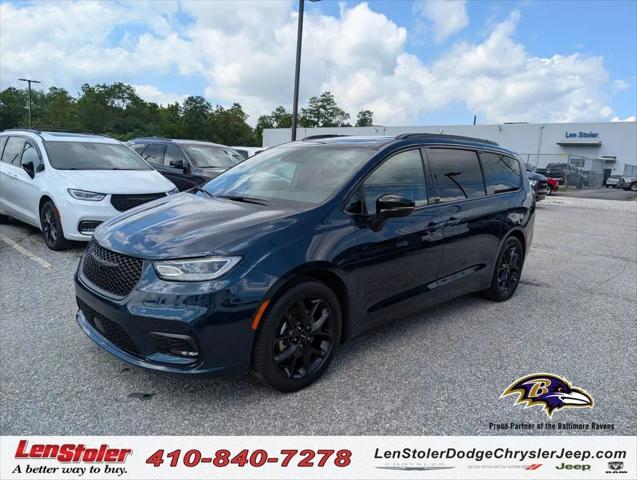 2025 Chrysler Pacifica Limited for sale in Westminster, MD