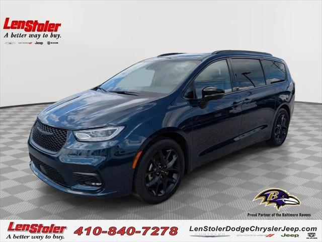 2025 Chrysler Pacifica Limited for sale in Westminster, MD