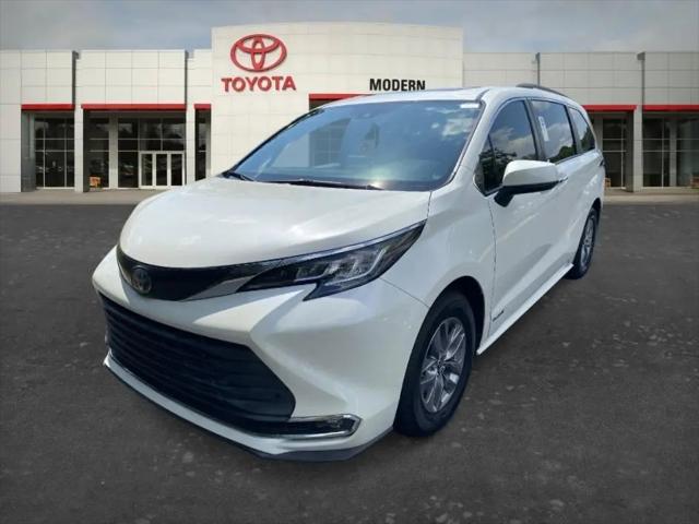 2021 Toyota Sienna XLE for sale in Winston Salem, NC