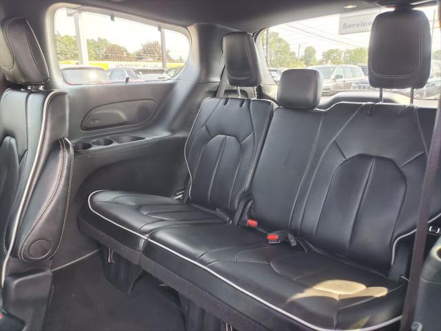 2025 Chrysler Pacifica Limited