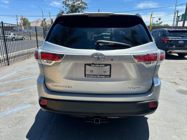2014 Toyota Highlander LE Plus V6