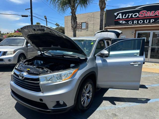2014 Toyota Highlander LE Plus V6