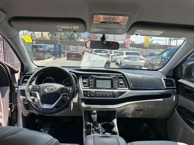 2014 Toyota Highlander LE Plus V6