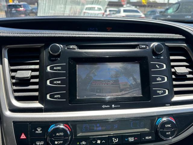 2014 Toyota Highlander LE Plus V6