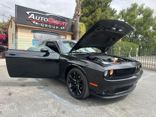 2016 Dodge Challenger SXT