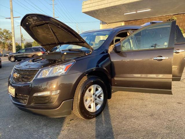 2017 Chevrolet Traverse LS