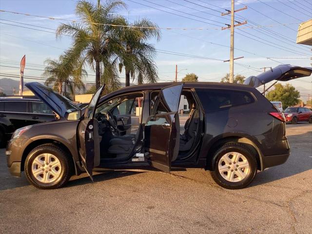 2017 Chevrolet Traverse LS
