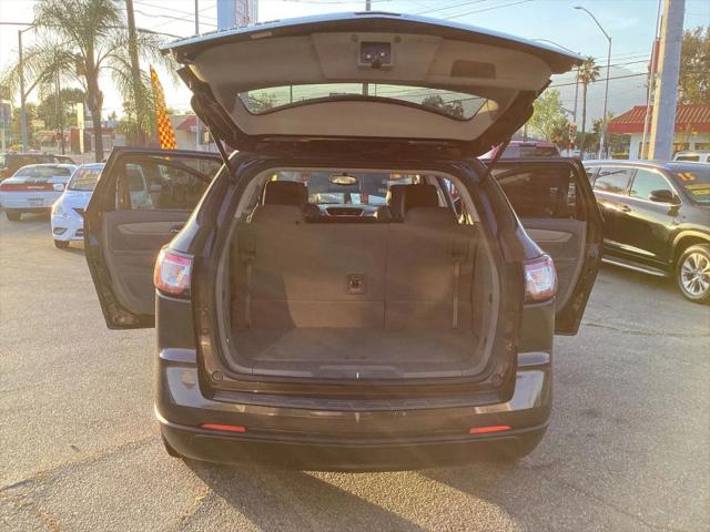 2017 Chevrolet Traverse LS