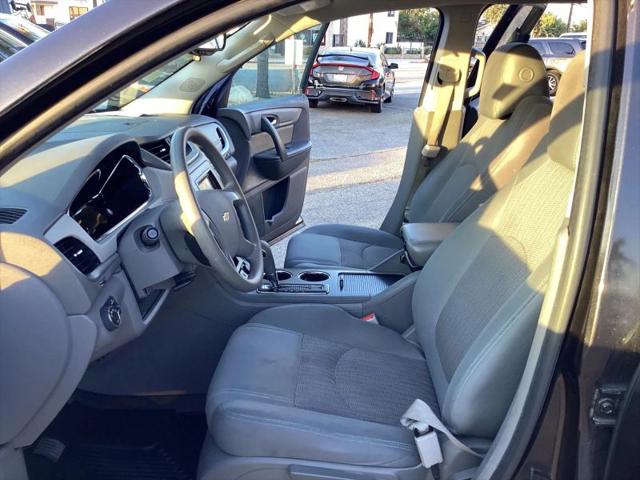 2017 Chevrolet Traverse LS