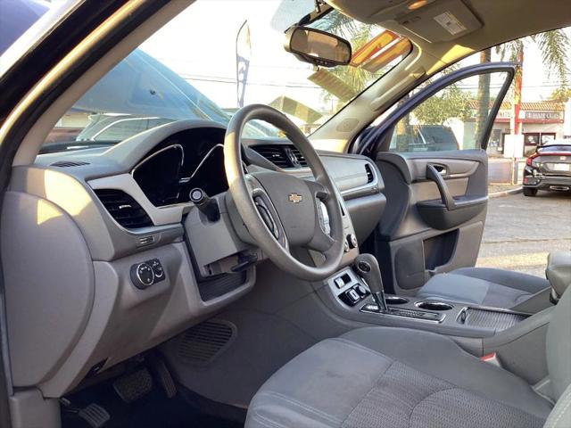 2017 Chevrolet Traverse LS