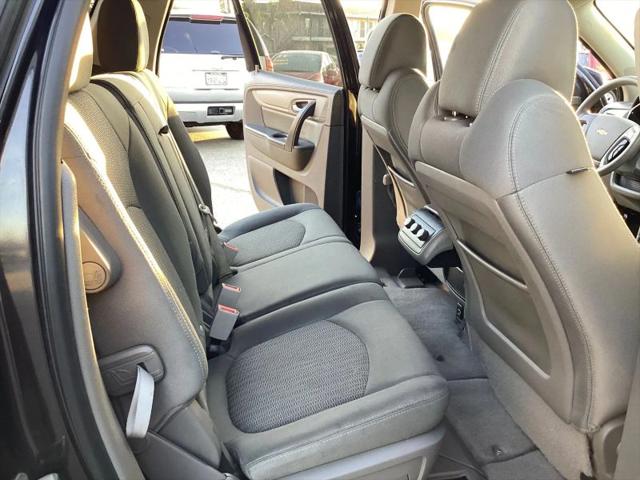 2017 Chevrolet Traverse LS