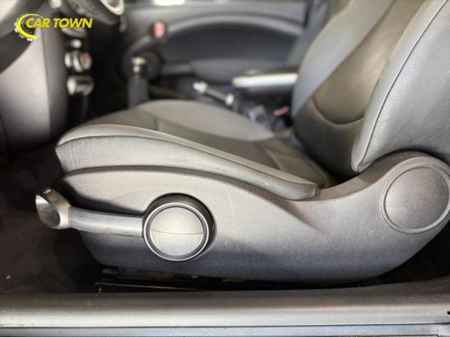 2007 MINI Cooper Base
