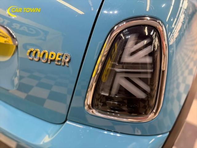 2007 MINI Cooper Base