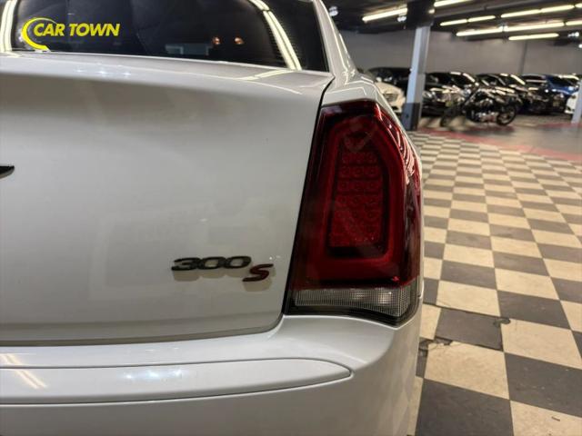 2021 Chrysler 300 300S