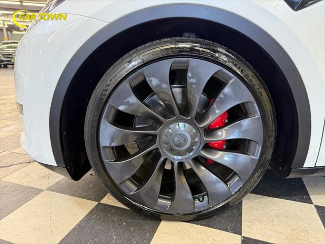 2022 Tesla Model Y Performance Dual Motor All-Wheel Drive