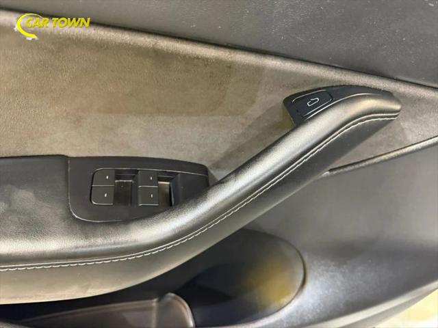 2022 Tesla Model Y Performance Dual Motor All-Wheel Drive