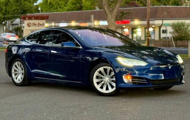2017 Tesla Model S 75D