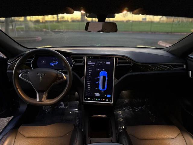 2017 Tesla Model S 75D